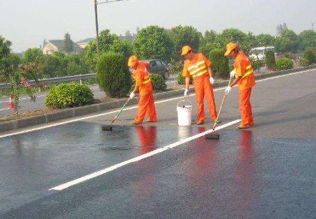 石家庄 彩色路面喷漆维修改色的使用寿命有多长？